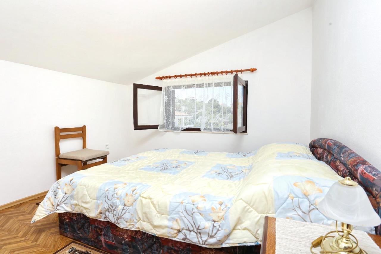 Family Friendly Seaside Apartments Razanj, Rogoznica - 10373 Екстериор снимка