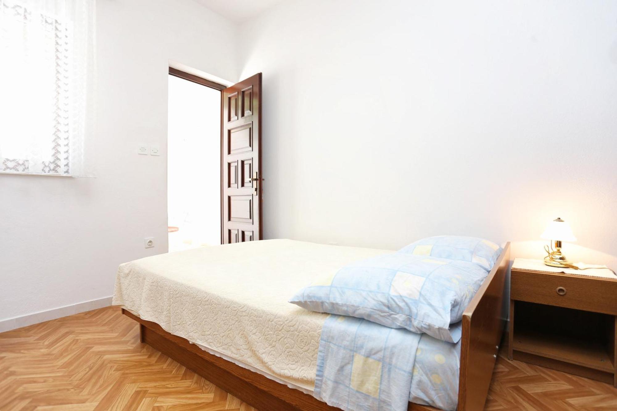 Family Friendly Seaside Apartments Razanj, Rogoznica - 10373 Стая снимка